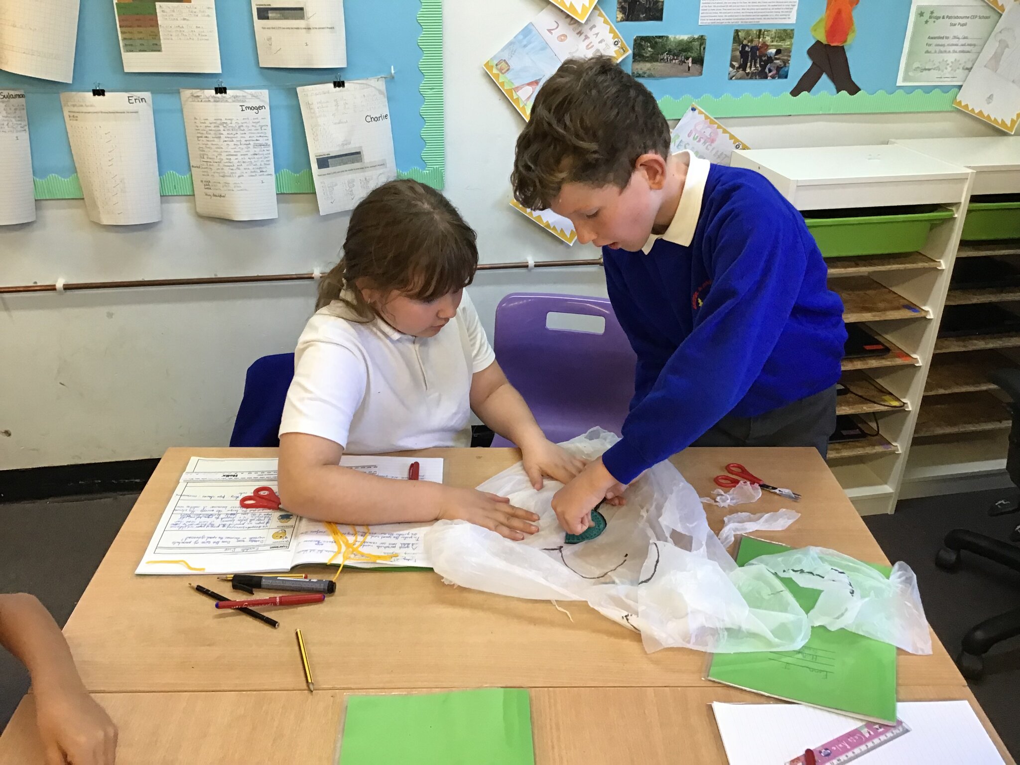 Image of Year 5 Parachutes